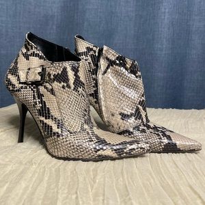 Charles David Snakeskin Leather Stiletto Boot with Buckle Leather Sole Bootie